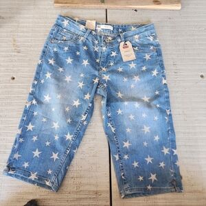 NWT Girls Levi's Bermuda Shorts